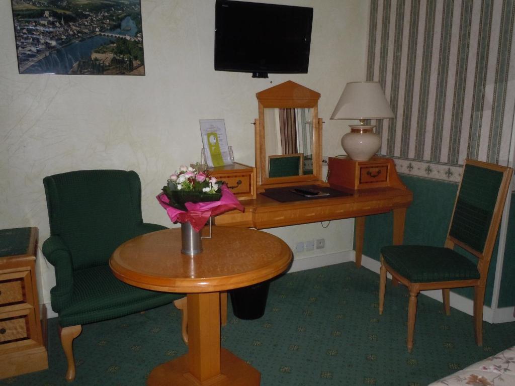 La Croix Blanche Hotel Montrichard Luaran gambar
